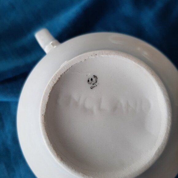 Set of 7 vintage tea cups BROADHURST KATHIE WINKLE - Picture 2 of 4